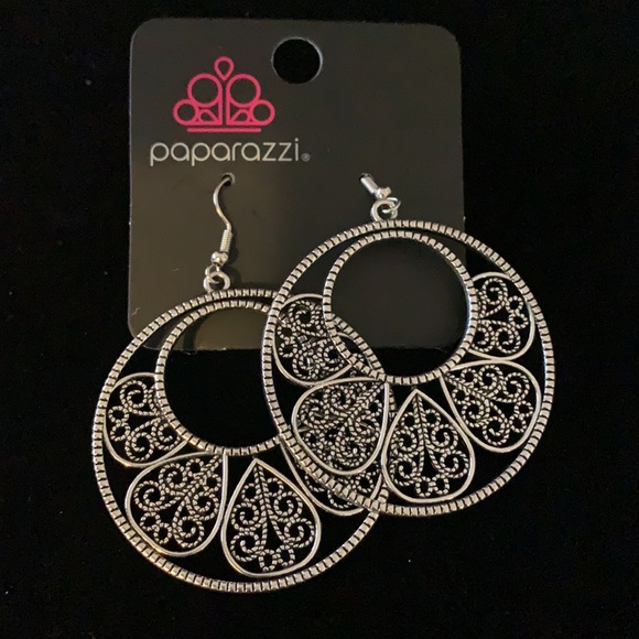 Paparazzi Earrings Sold Separately for $10 or all 7 Items for $60 - Picture 3 of 7
